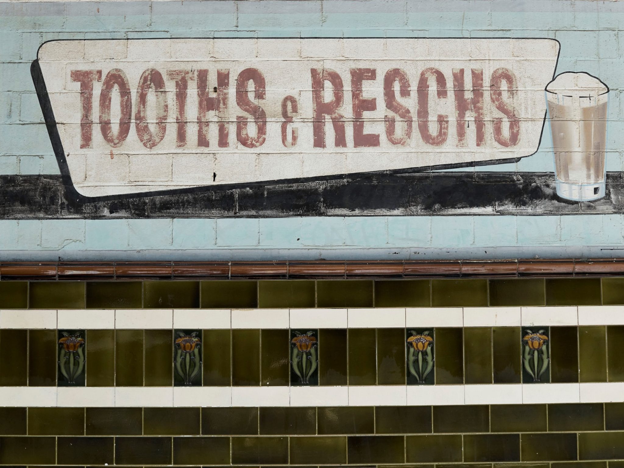 6 of Sydney’s oldest and best historic pubs Sydney Hotel Aiden